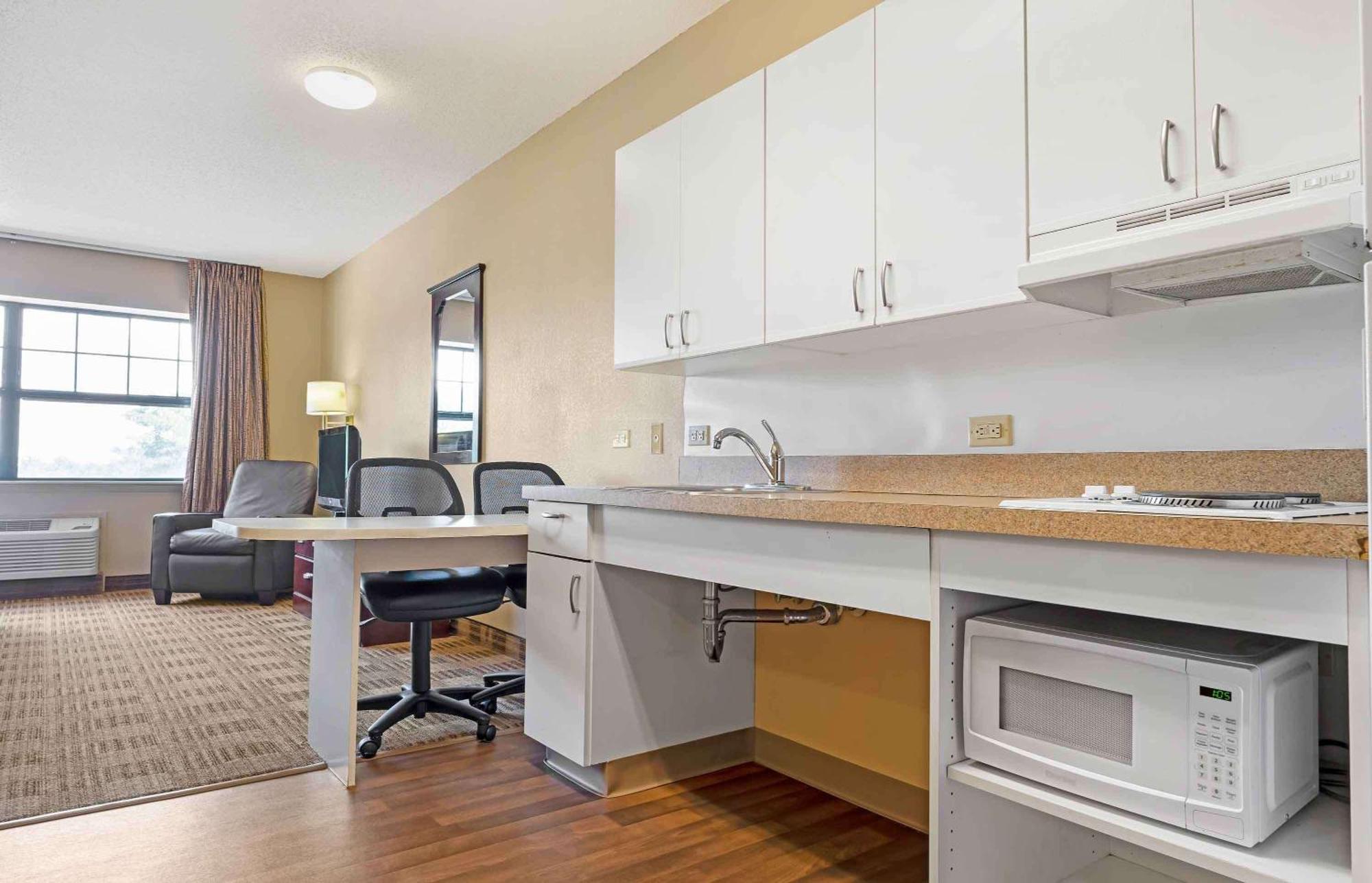 Extended Stay America Suites - Chicago - Burr Ridge Eksteriør billede